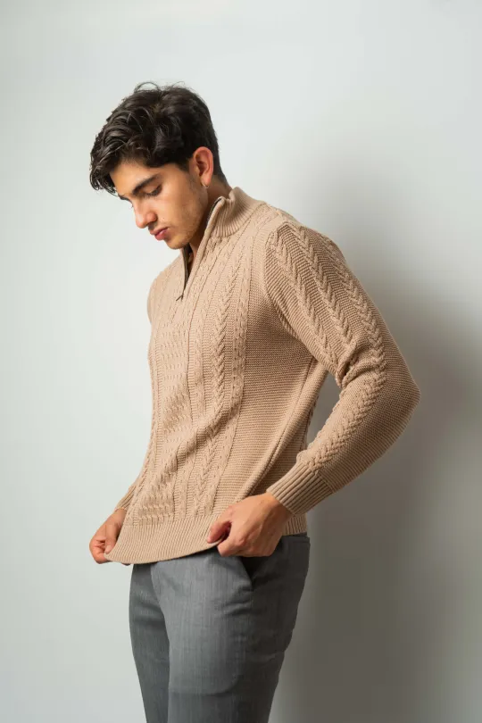 Sweater Cierre Medio