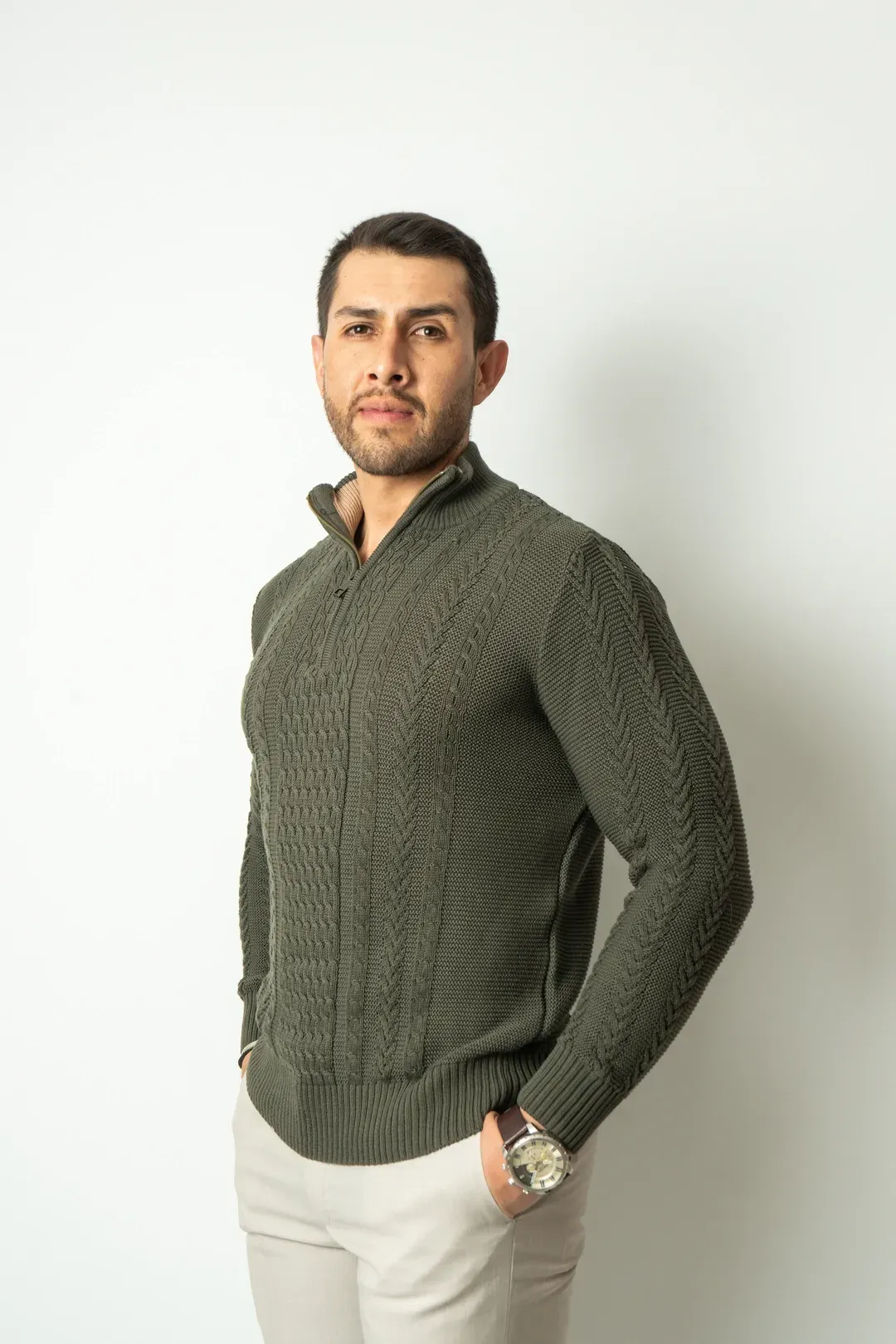 Sweater Cierre Medio