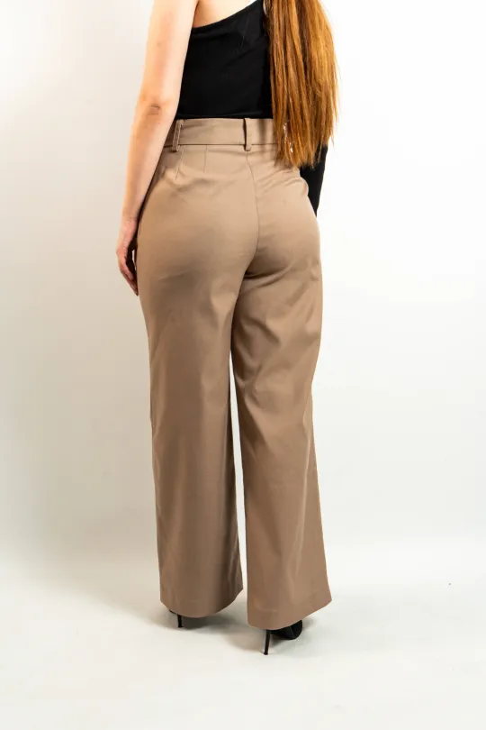 Anne Pant