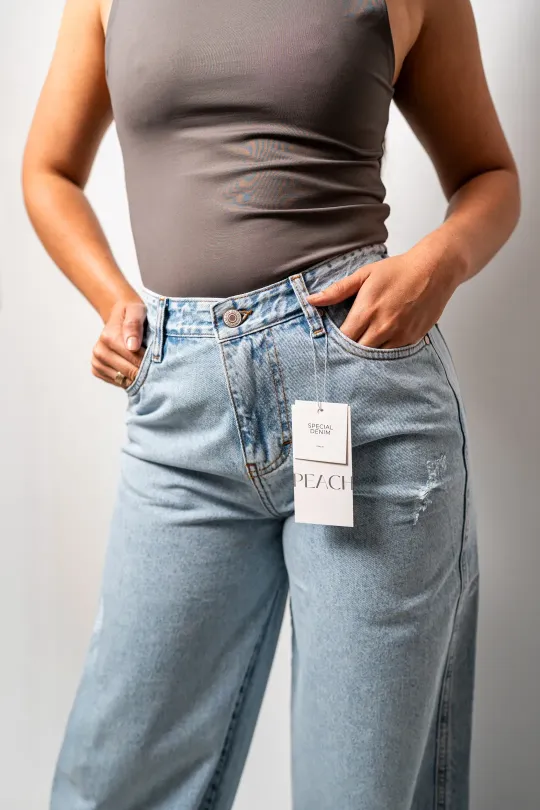 Wide Leg Jean